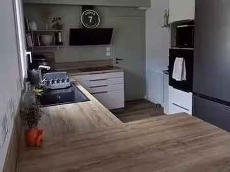vente maison à vern-sur-seiche (35770) : à vendre / 81m² vern-sur-seiche