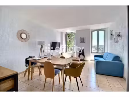 appartement 2 pièces - 42 m²