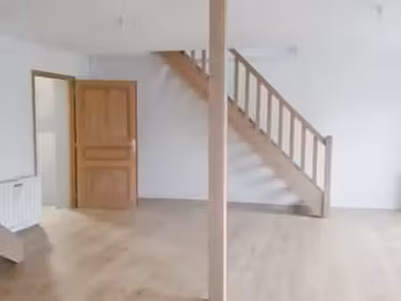 location appartement 2 pièces à livarot (14140) : à louer 2 pièces / 64m² livarot