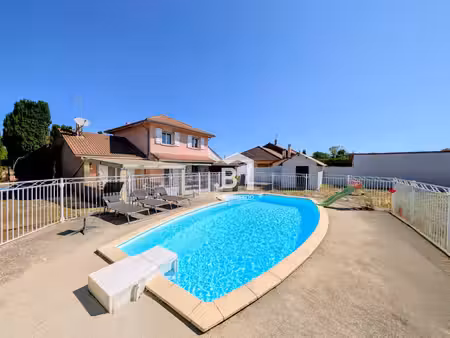 maison à étage 96 m2 | piscine desjoyaux expo sud | terrain