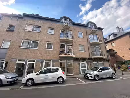 appartement à louer avec garage et 2 chambres   gembloux (vbe60870)