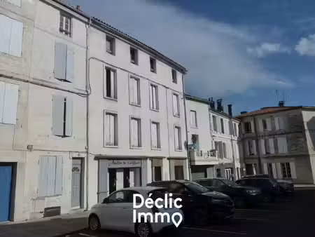 vente immeuble 461 m² saintes (17100)