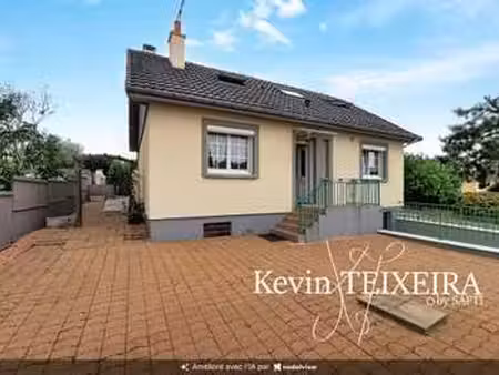 vente maison à crosmières (72200) : à vendre / 114m² crosmières