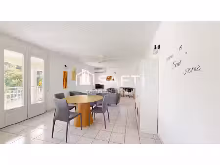 appartement f4  rénové  équipé  vue baie de fdf