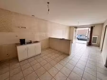 location maison à sainte-pazanne (44680) : à louer / 47m² sainte-pazanne