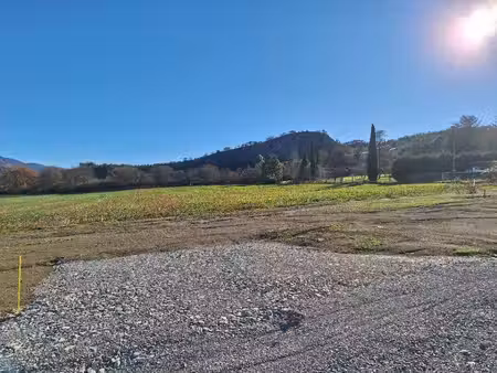 terrain constructible viabilisé à vendre