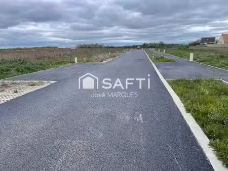 terrain constructible viabilisé à vendre