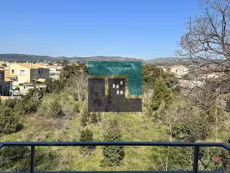 t2 de 36m² avec parking et climatisation