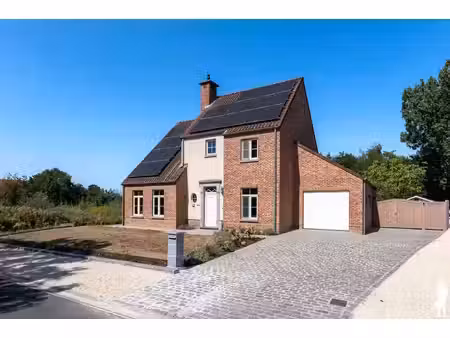 recente pastorijvilla - wonen nabij weiland; 3 à 4 slpk.