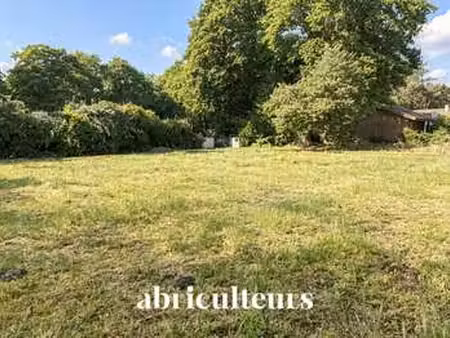 vente terrain à saint-vincent-de-tyrosse (40230) : à vendre / 639m² saint-vincent-de-tyros