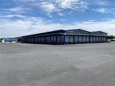 vente local d'activités chateauroux 2 500 m²