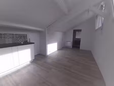 location appartement 1 pièce 25 m² à montluel (01120)