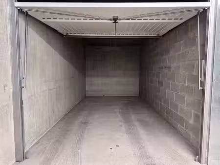 vente parking 14 m² à divonne-les-bains (01220)  25 000 €