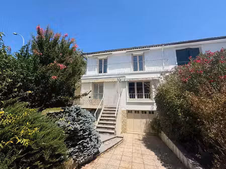 maison angouleme 4 pièce(s) 100 m2