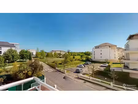 charmant t3 avec vue dégagée  superbe perspective sur la loire