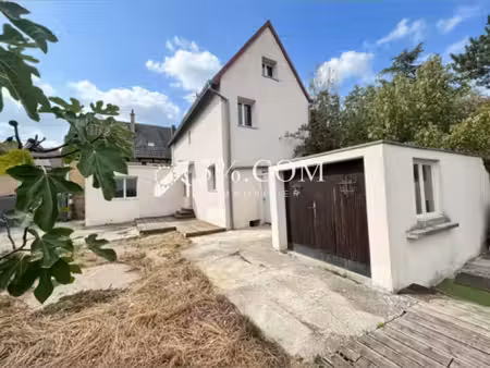 3%com maison à rénover 4 pièces avec 2 chambres sur 2 53 ares
