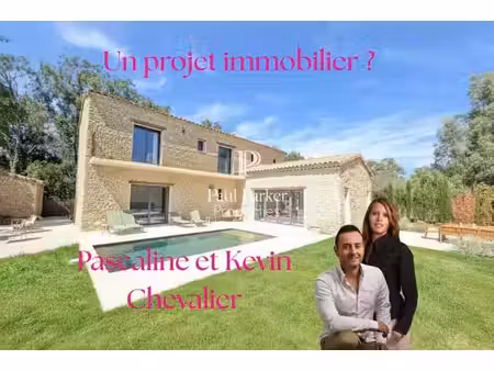 gordes - élégante maison contemporaine de 175 m² avec piscine