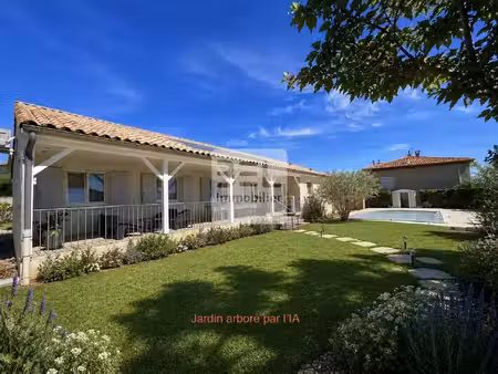 belle maison 4 chambres avec piscine à laudun-l'ardoise