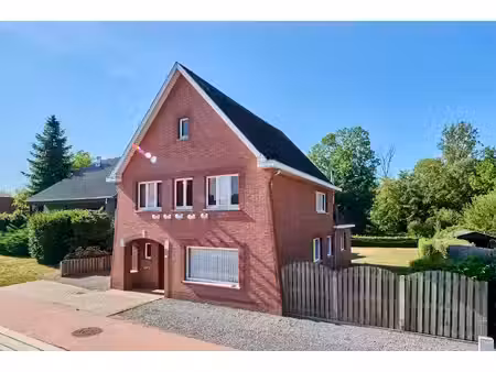huis te koop in oudsbergen met 3 slaapkamers