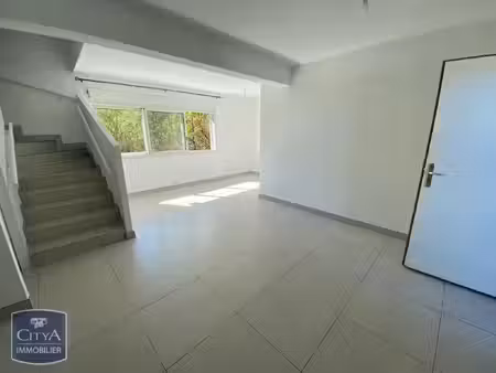 appartement à louer 3 pièces 62.15 m² - saint-paul (974) - 765€