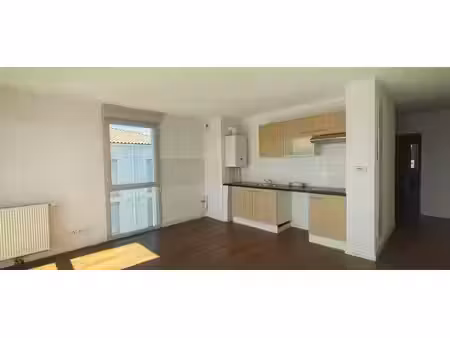 location appartement 3 pièces 57m² toulouse 31200