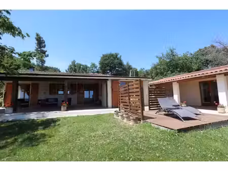 maison recent avec des vues imprenable