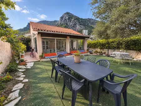 maison t4 de 102 m2 avec jardin et terrasses  toulon ouest 