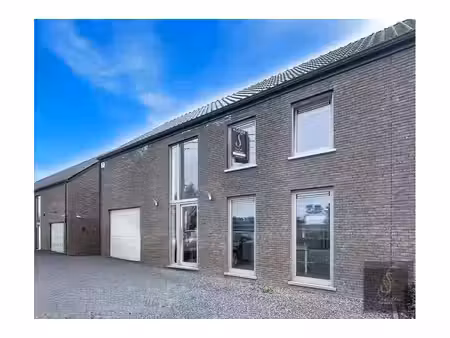 maison à louer à rue des ecoles 23 peissant (vbe60883)