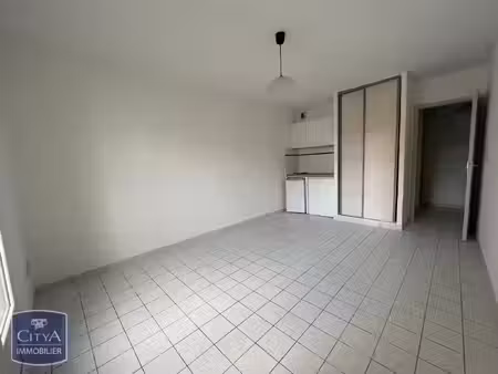 appartement à louer 1 pièce 22.87 m² - tours (37) - 398€