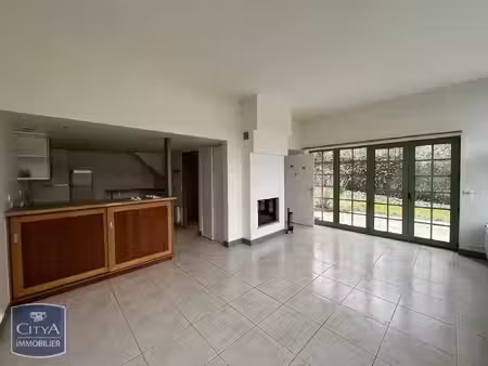 maison à louer 4 pièces 79.7 m² - clairefontaine-en-yvelines (78) - 1 450€