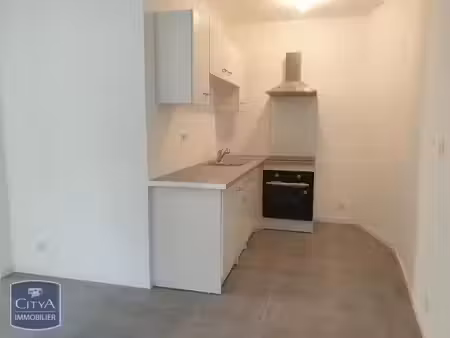 appartement à louer 2 pièces 38.81 m² - toulon (83) - 656€