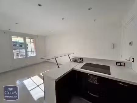 appartement à louer 2 pièces 31 m² - vallauris (06) - 806€