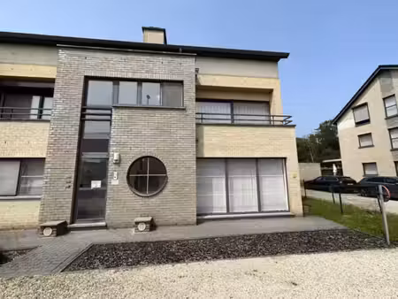 appartement te koop in kwaadmechelen met 3 slaapkamers