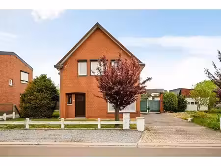 maison à vendre à grotstraat 42 herk-la-ville (rbw76926)