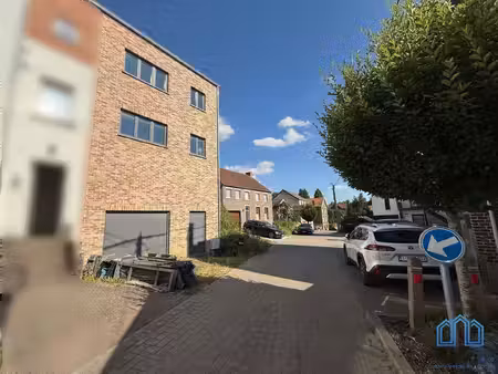 maison à vendre à rue de la resistance 16a court-saint-étienne (vbe60551)