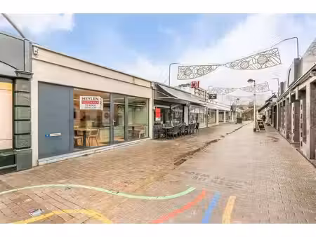 surface commerciale à vendre à winkelstraat 3 lanaken (rbw76329)