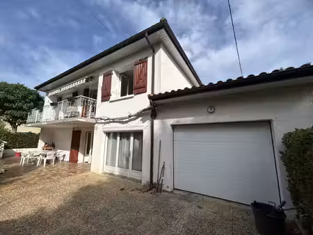 exclusivite l'immobilier en gascogne ! maison 137 m2 habitables avec 6 chambres à pessan.