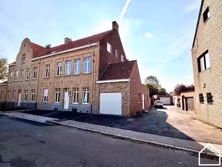 appartement te koop in vlamertinge met 2 slaapkamers