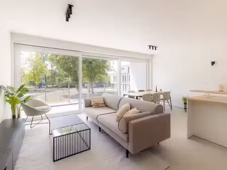 appartement te koop in sint-niklaas met 3 slaapkamers