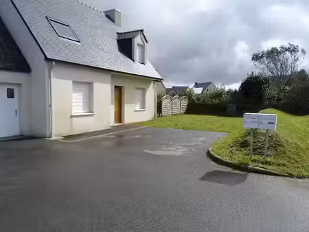 location maison 6 pièces 85.59 m² à lanrivoaré (29290)  940 €
