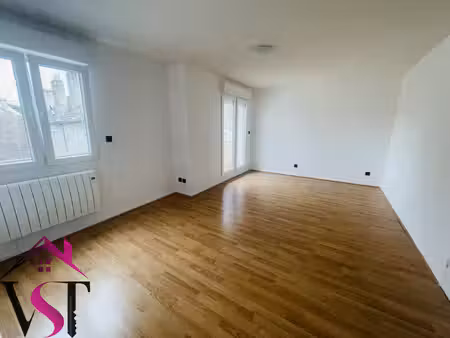location appartement 4 pièces 82m² auxonne 21130