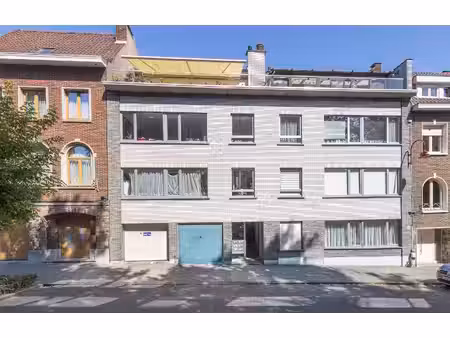 appartement te koop in sint-agatha-berchem met 2 slaapkamers