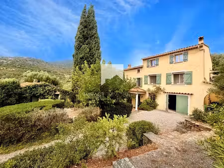 cavalaire - maison 220 m² plus bergerie sur 7500m² de terrain