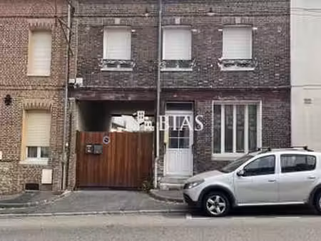 vente immeuble au neubourg (27110) : à vendre / 90m² le neubourg