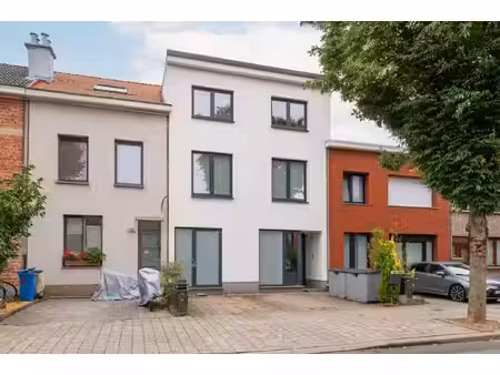 huis te koop in wilrijk met 5 slaapkamers
