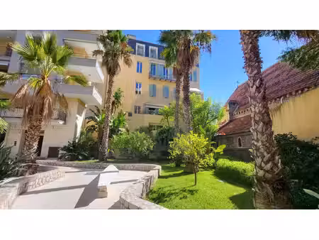 menton casino - résidence de standing - coquet studio - vue jardin bioves