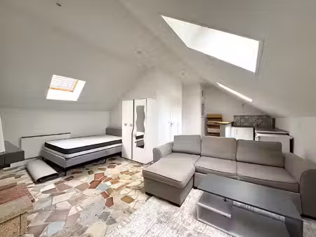 studio meublé 29m2 + stockage - la chapelle en serval