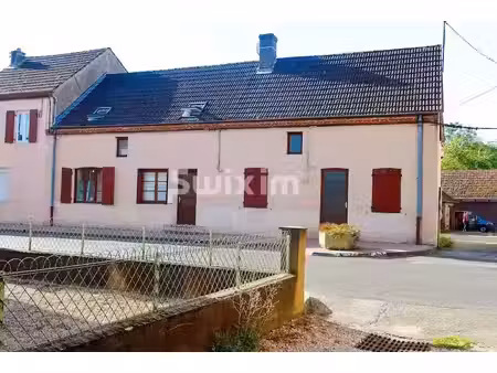 vente propriété 7 pièces 126 m² à louhans (71500)  259 000 €
