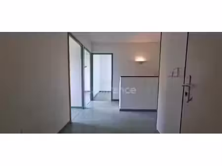 local professionnel à vendre drumettaz clarafond 4 pièce(s) 52m2 145 000€