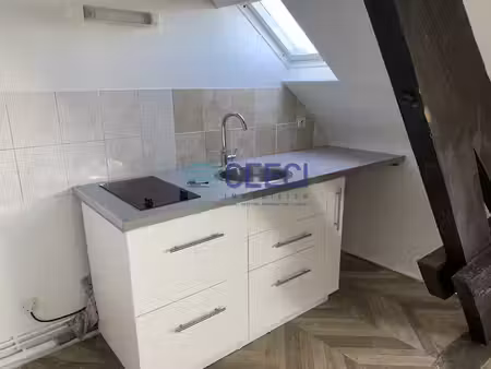 location appartement 1 pièce 24m² soissons 02200
